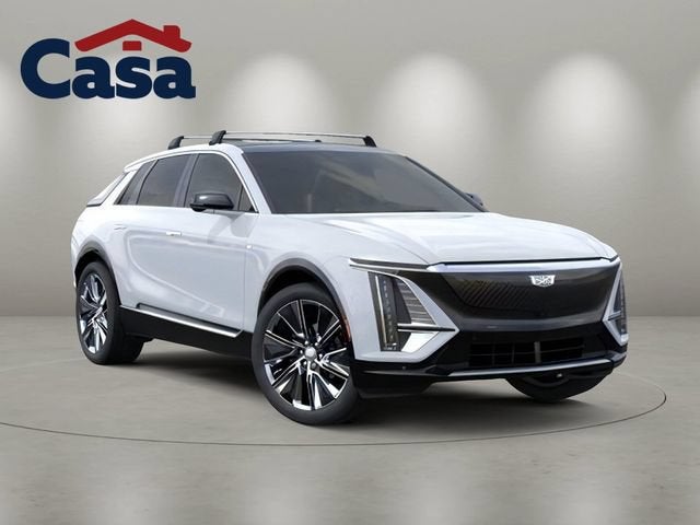 2026 Cadillac LYRIQ Signature Luxury in Vibrant White Tricoat — front three-quarter view